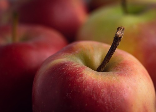 apple-5183288_1280