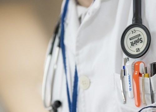 doctor-563428_640