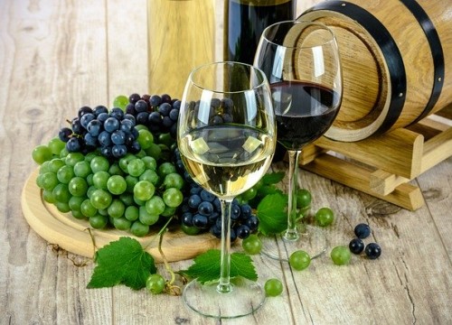 wine-1761613_640